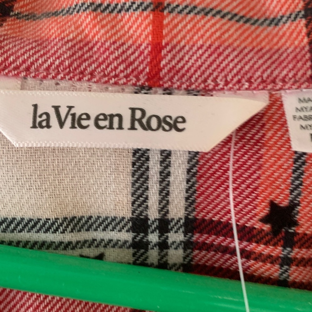 La Vie En Rose Red and White Plaid Nightgown - Picture 4 of 9